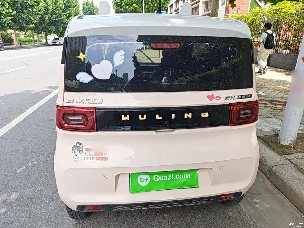 Wuling MINIEV, 2022 6