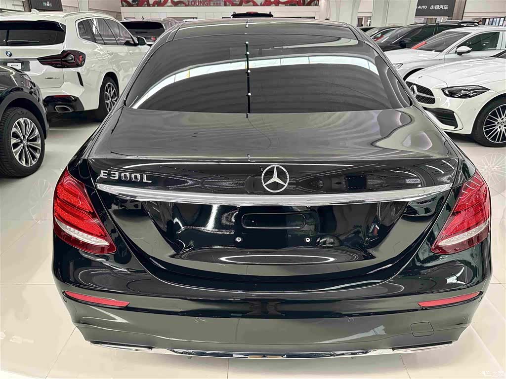 Mercedes-Benz E-Class, 2019 14