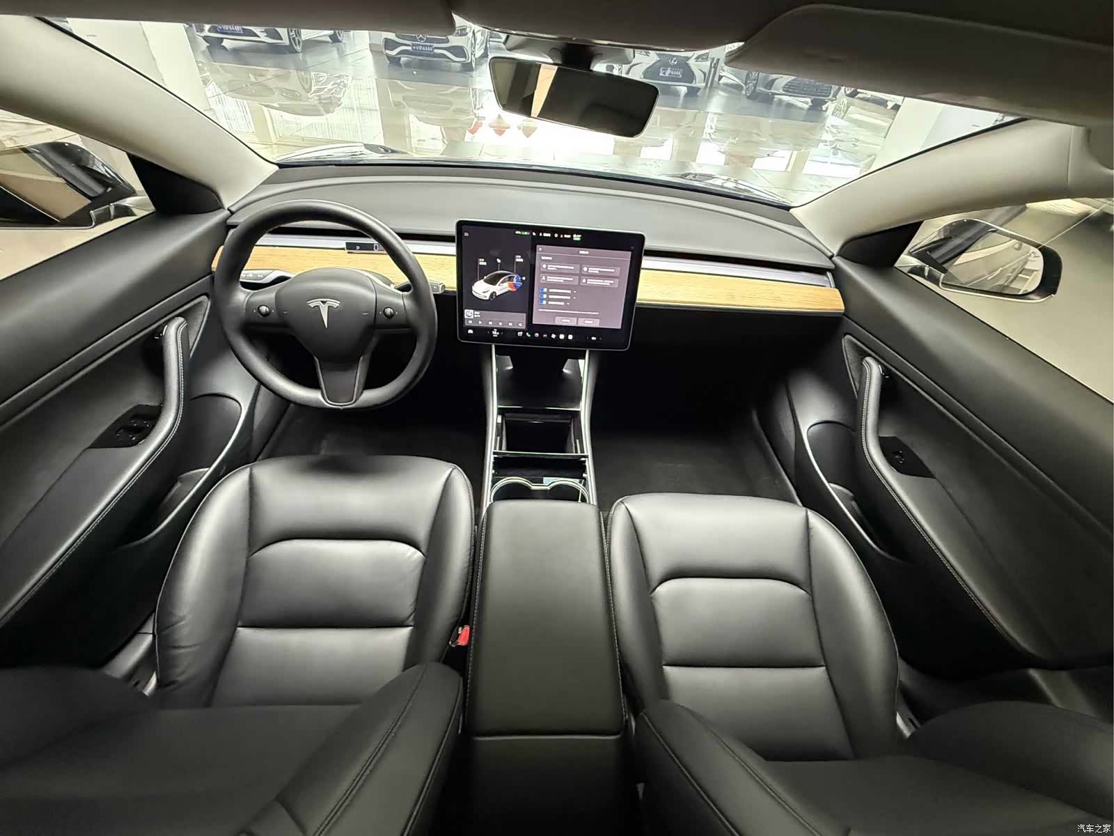 Tesla Model 3, 2020 8