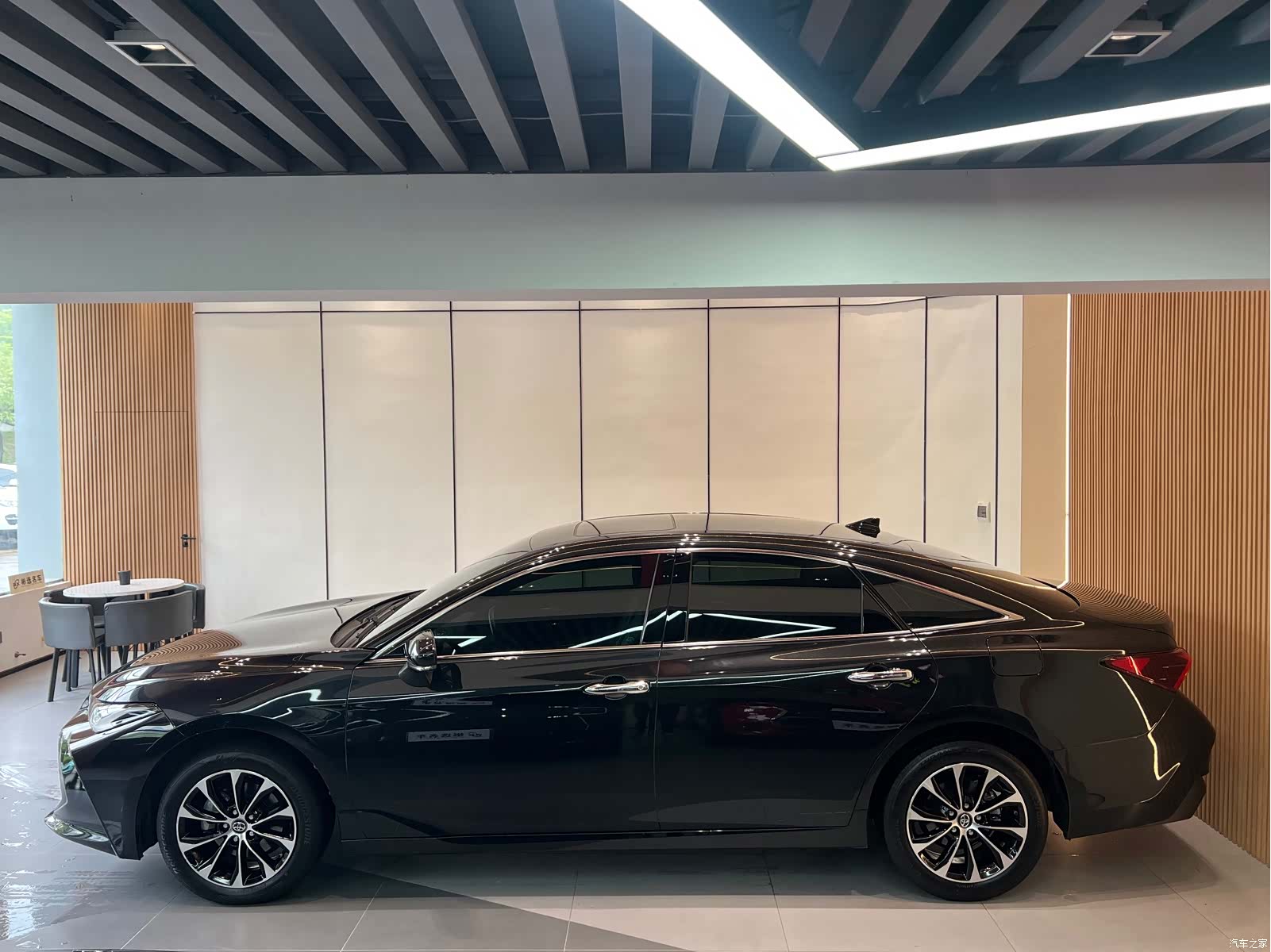 Toyota Avalon, 2022 4