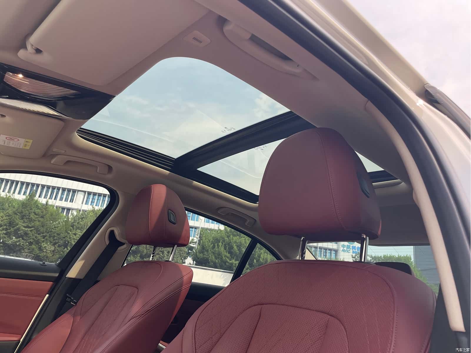 BMW 3 Series, 2022 12