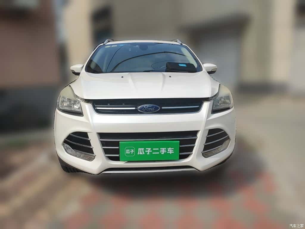 Ford Kuga, 2014 3
