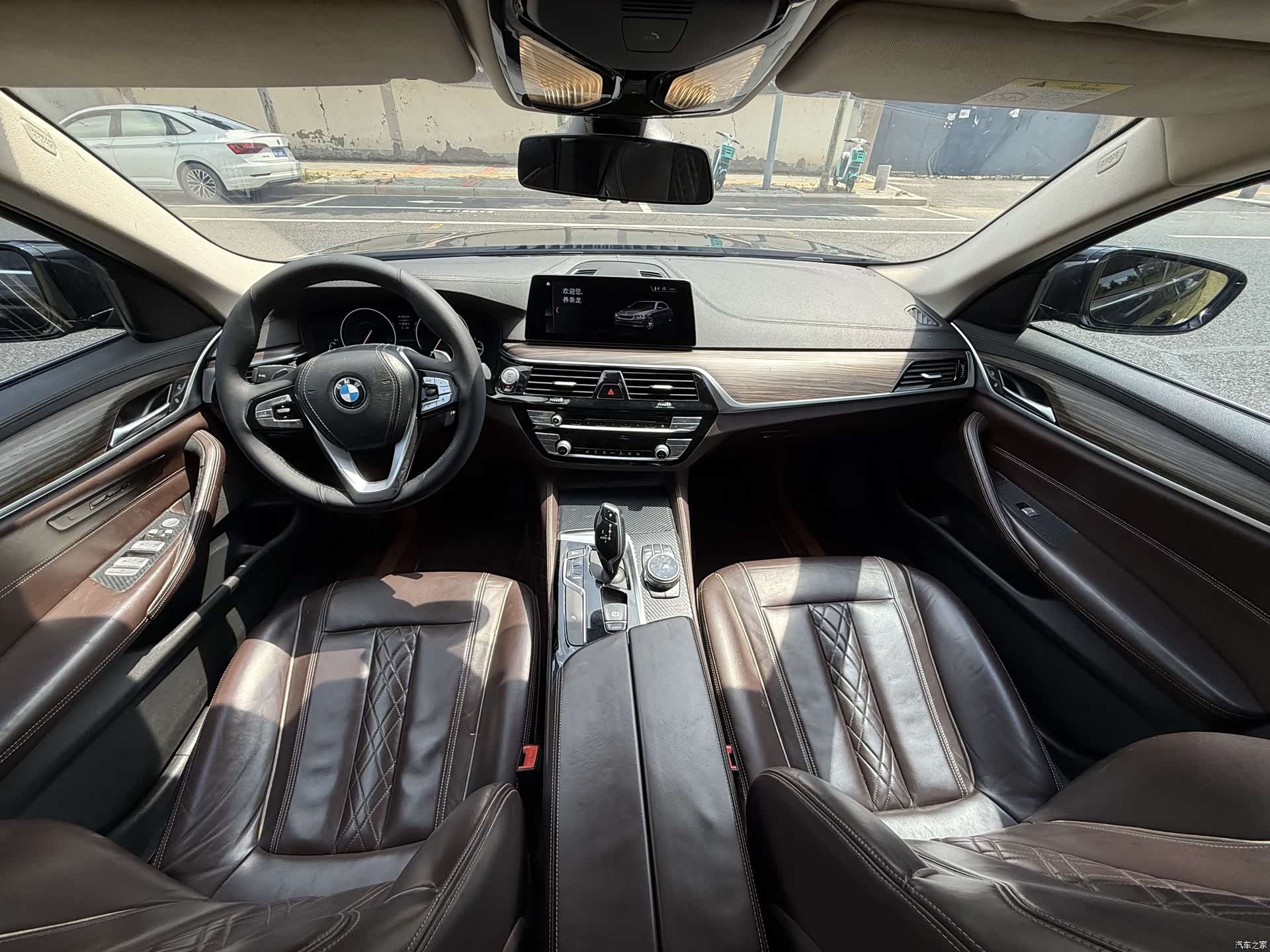 BMW 5 Series, 2019 8