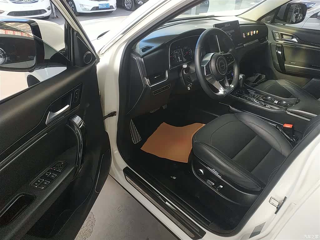Zotye T600, 2017 13