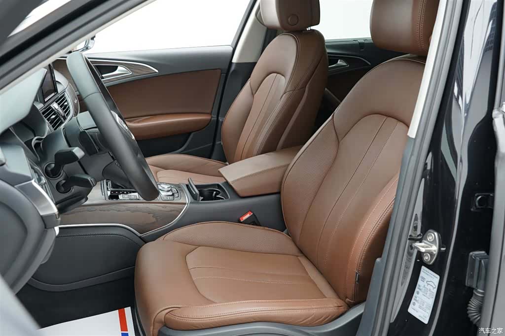 Audi A6L, 2015 4