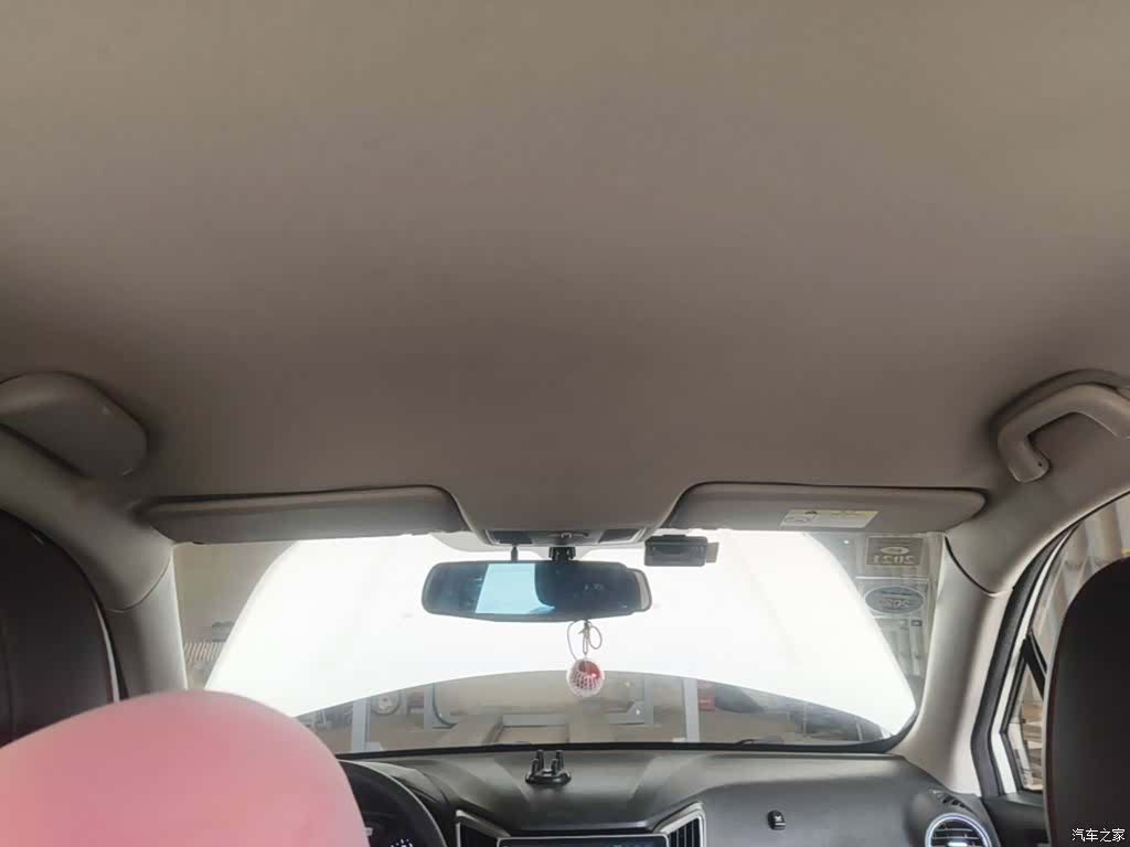Changan CS15, 2017 18