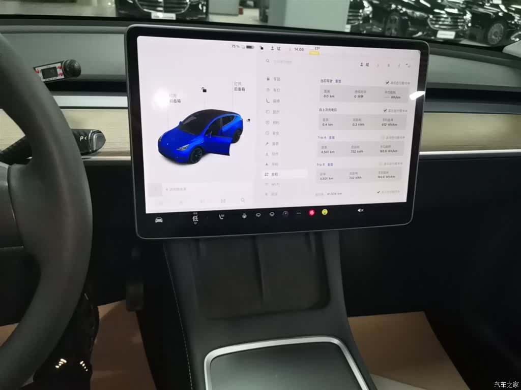 Tesla Model Y, 2021 13