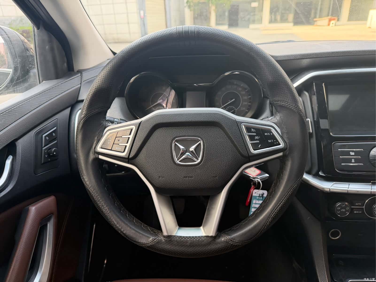 JMC S350, 2018 6