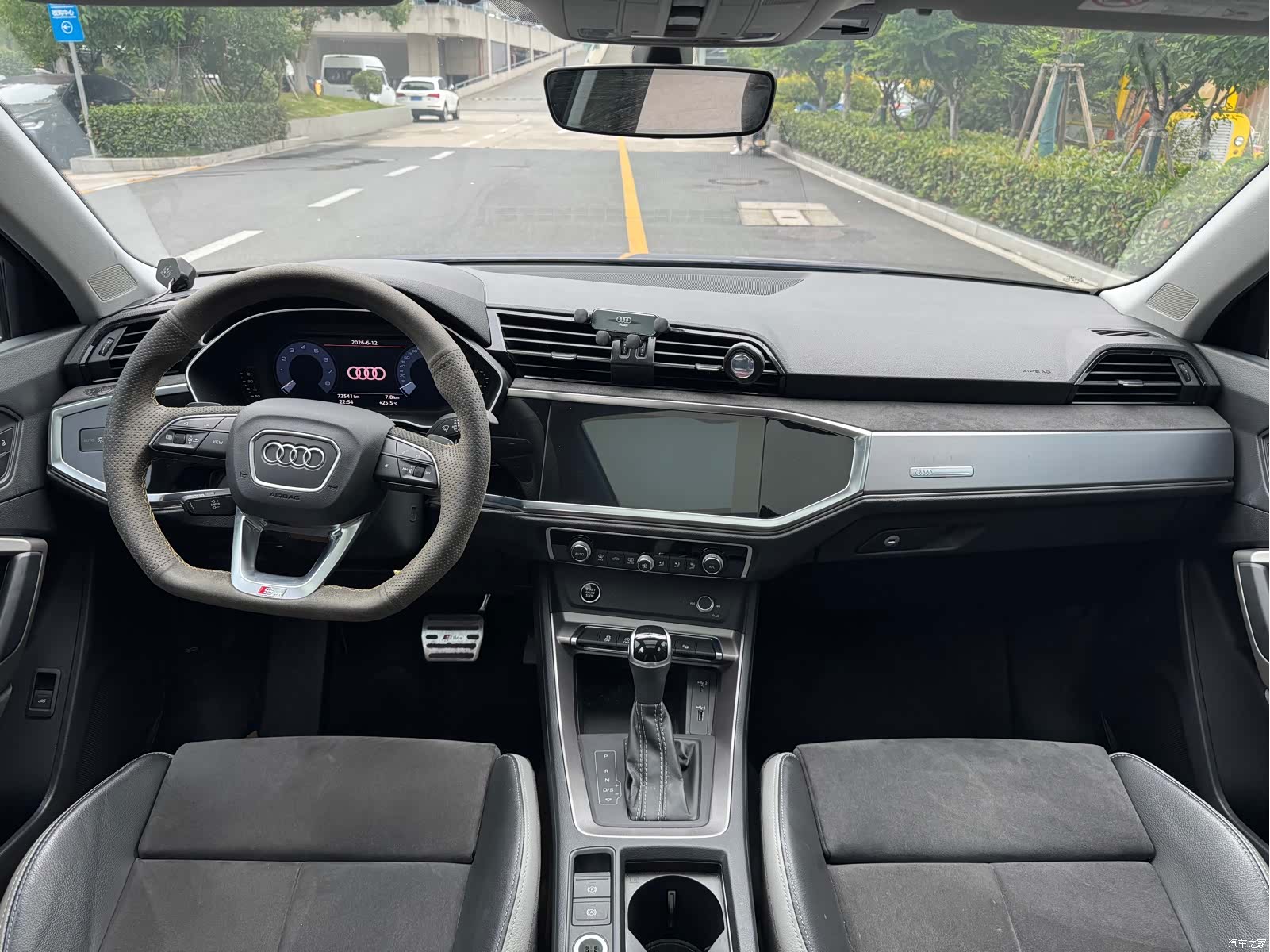 Audi Q3, 2021 15
