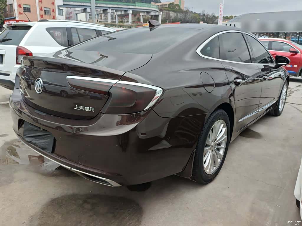 Buick LaCrosse, 2019 все фото
