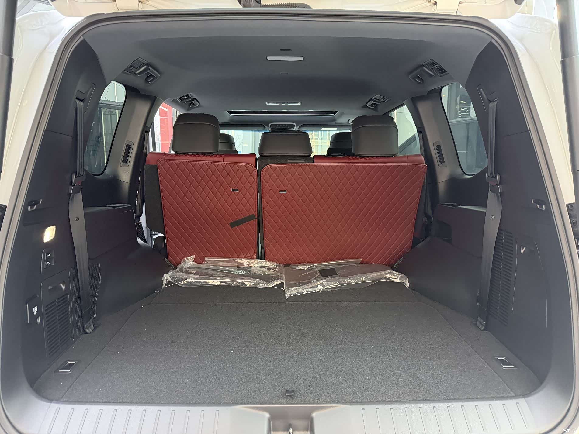 Toyota Land Cruiser, 2024 21