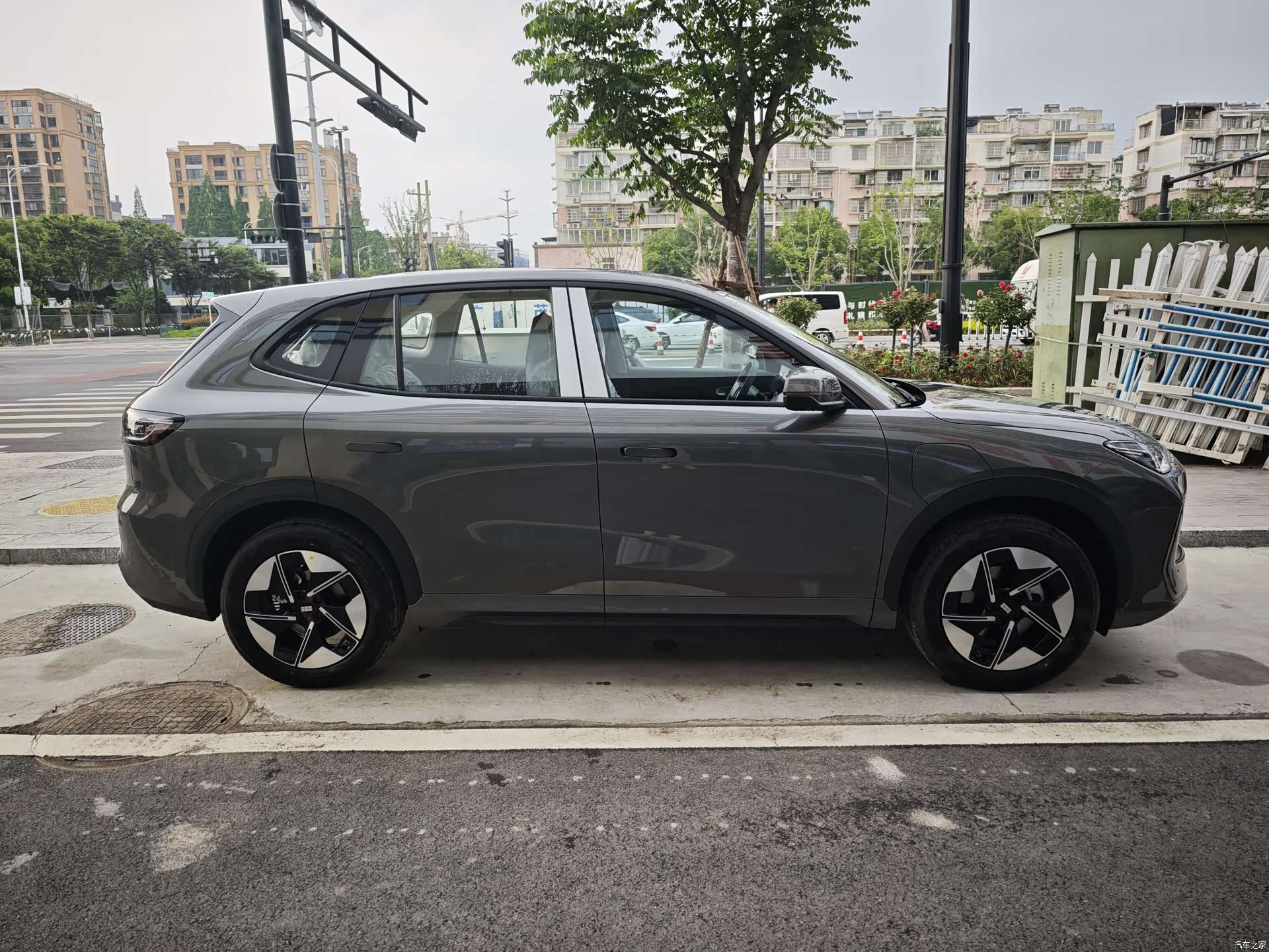 Geely Galaxy E5, 2026 3