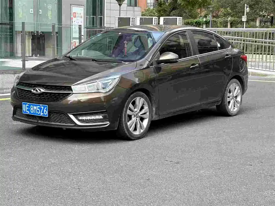 Chery Arrizo 5