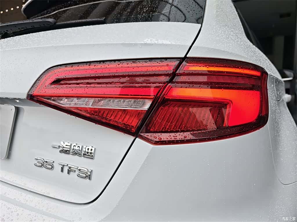Audi A3, 2018 15