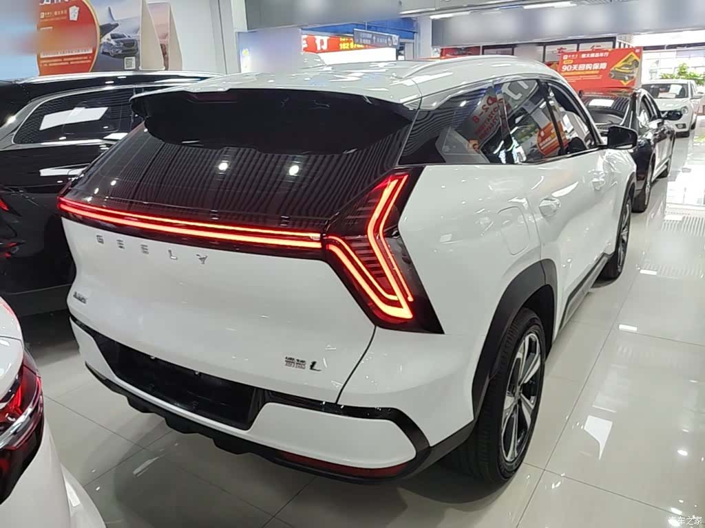Geely Boyue, 2025 7