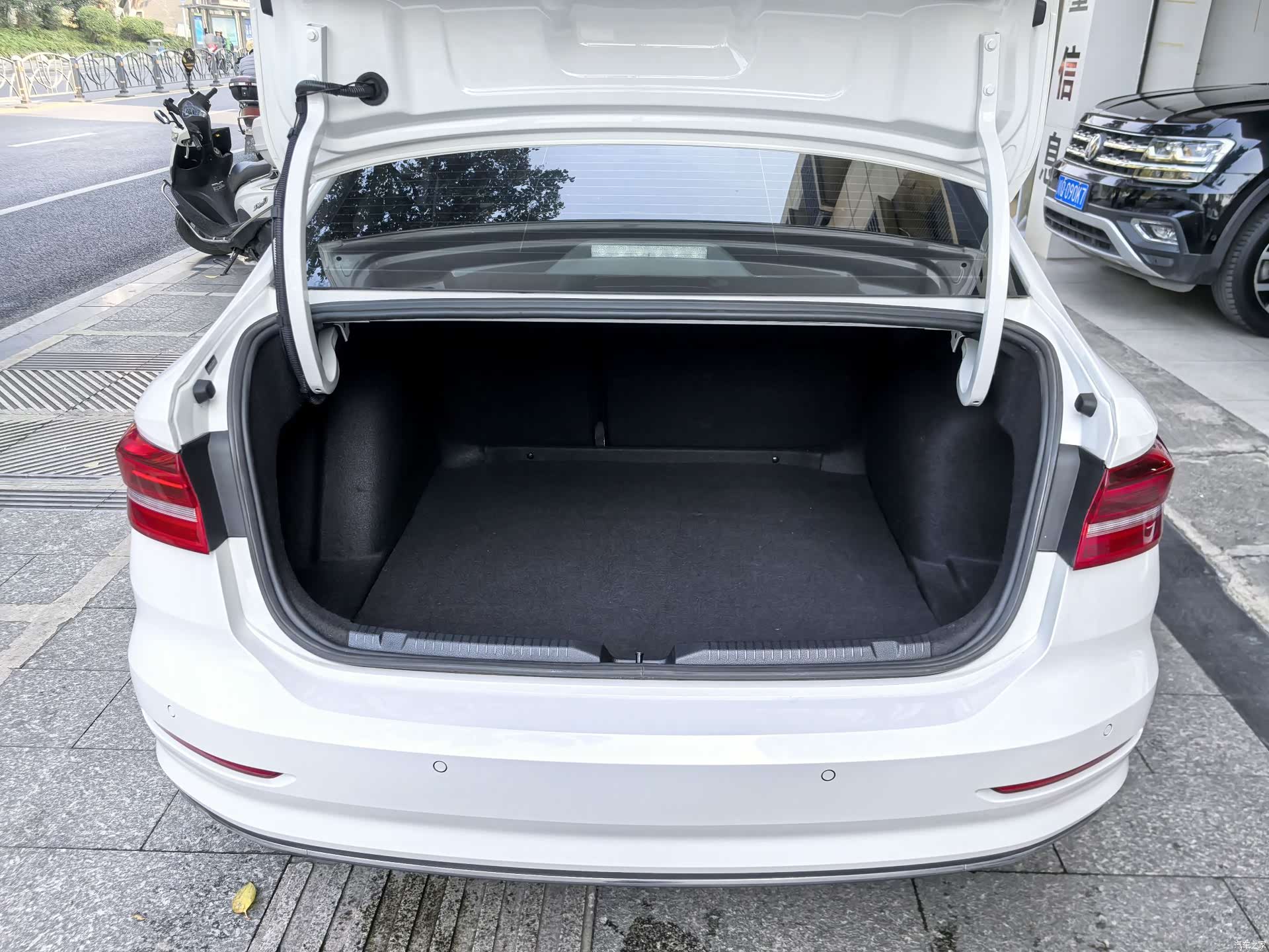 Volkswagen Lavida, 2020 18