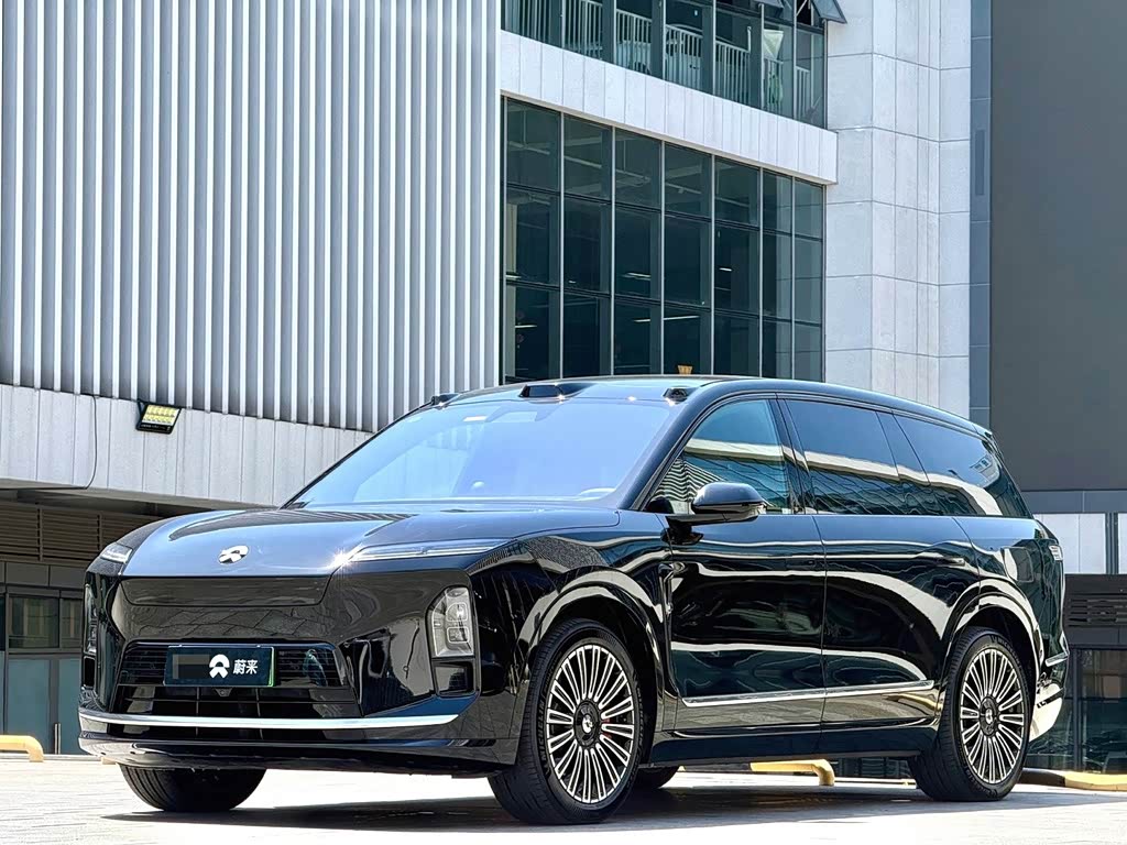 NIO ES8 2026 мест Executive
