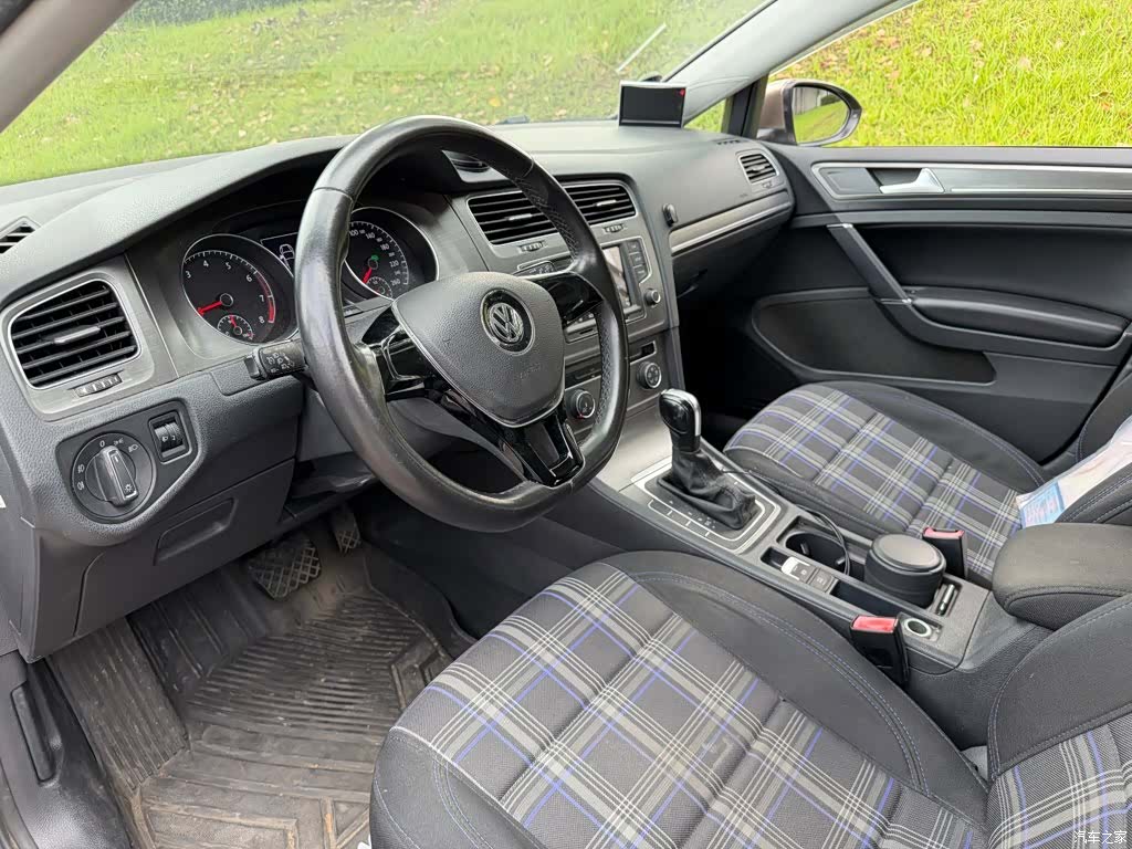 Volkswagen Golf, 2016 7