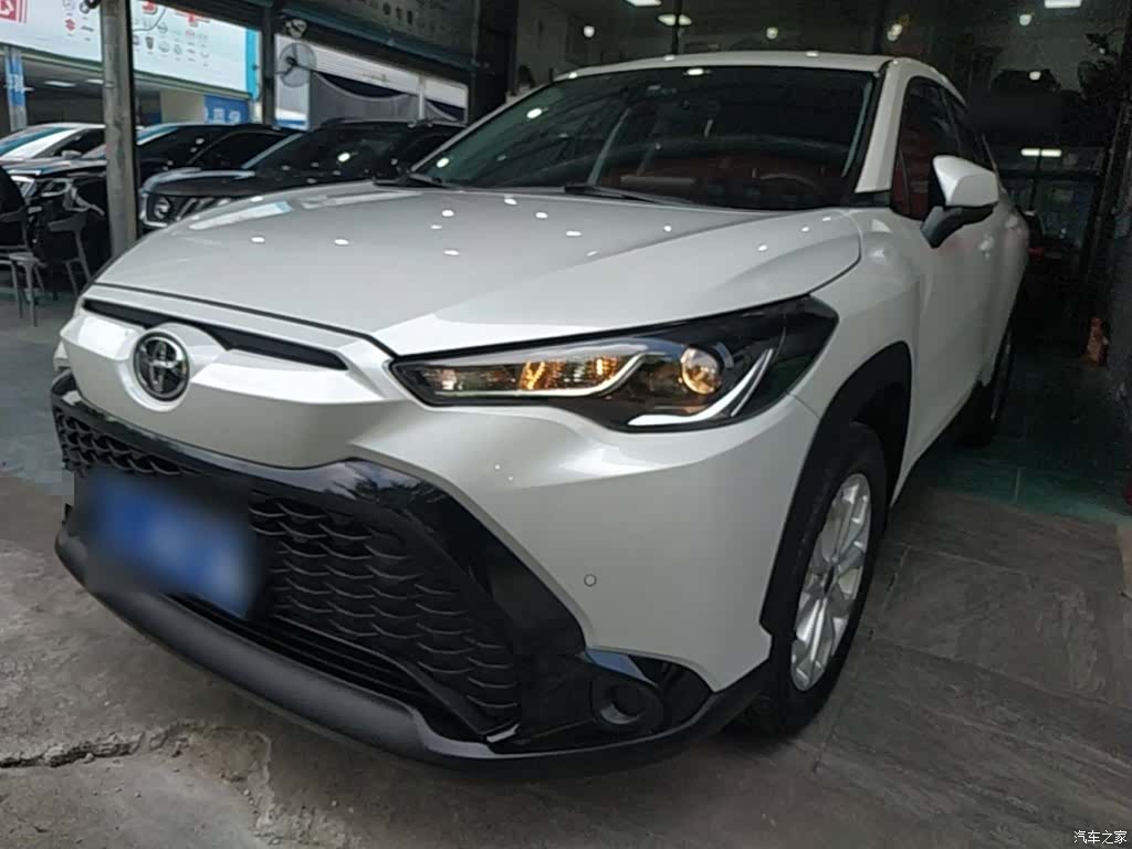 Toyota Frontlander, 2023 1