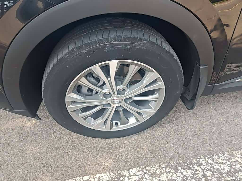 Buick Envision Plus, 2023 23