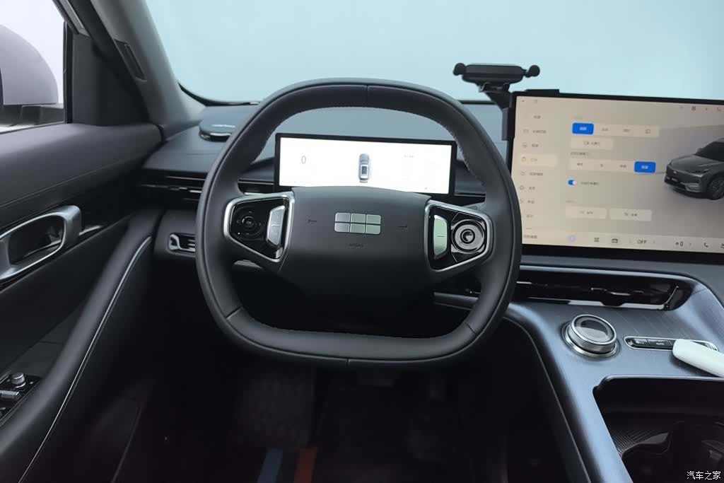Geely Galaxy E5, 2025 15