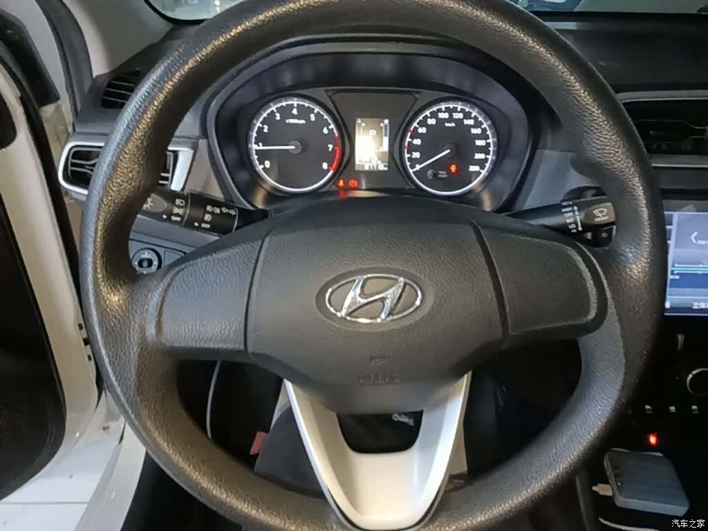 Hyundai V, 2018 11