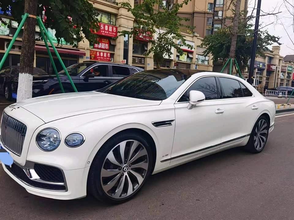 Bentley Flying