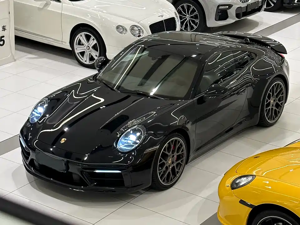Porsche 911