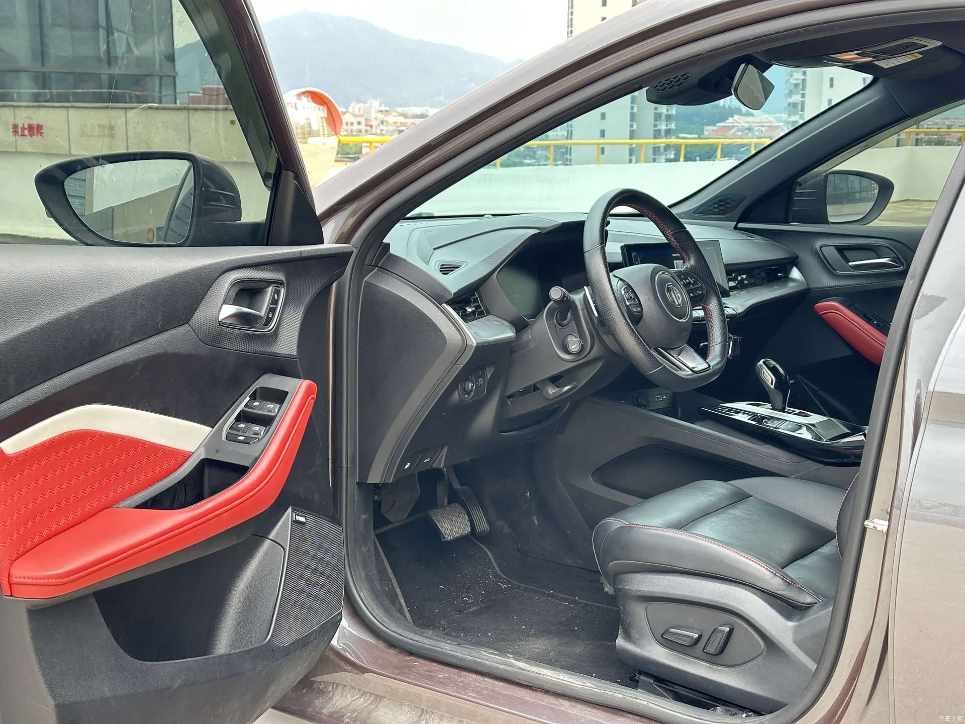 MG MG5, 2021 4