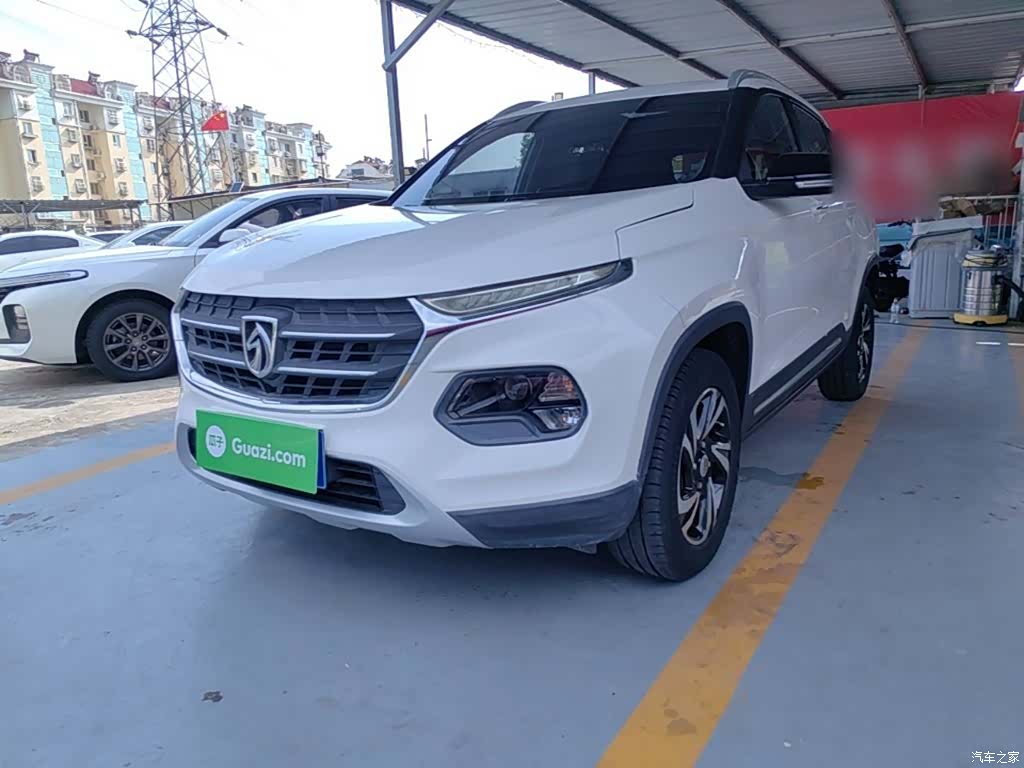 Wuling 510, 2017 1