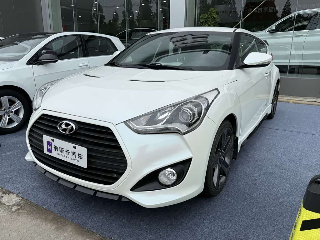 Hyundai Veloster