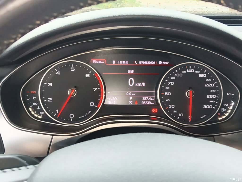 Audi A6L, 2015 12