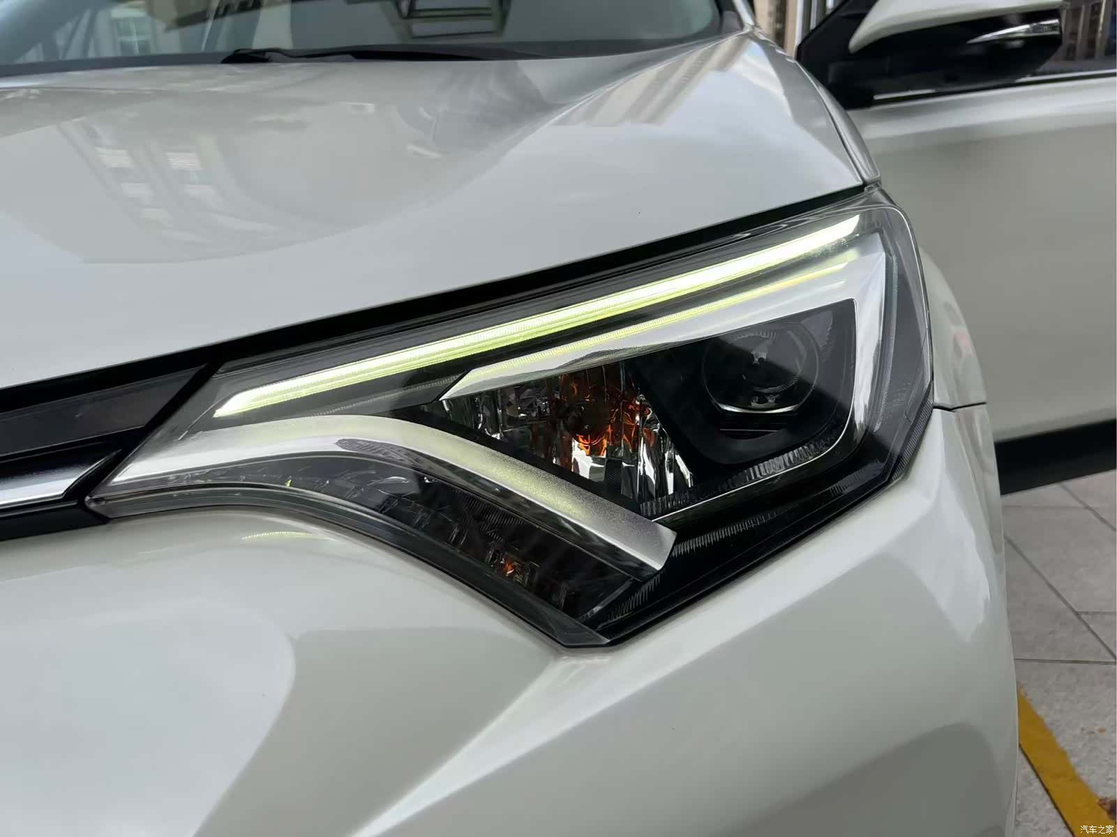 Toyota RAV4, 2016 14