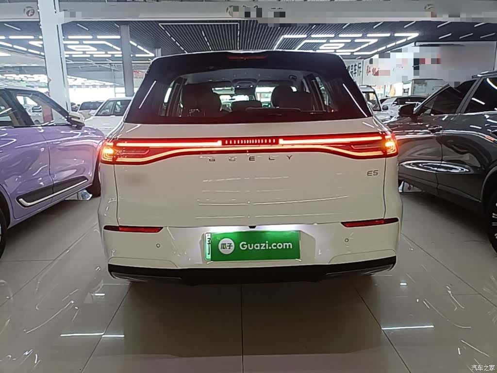 Geely Galaxy E5, 2026 4