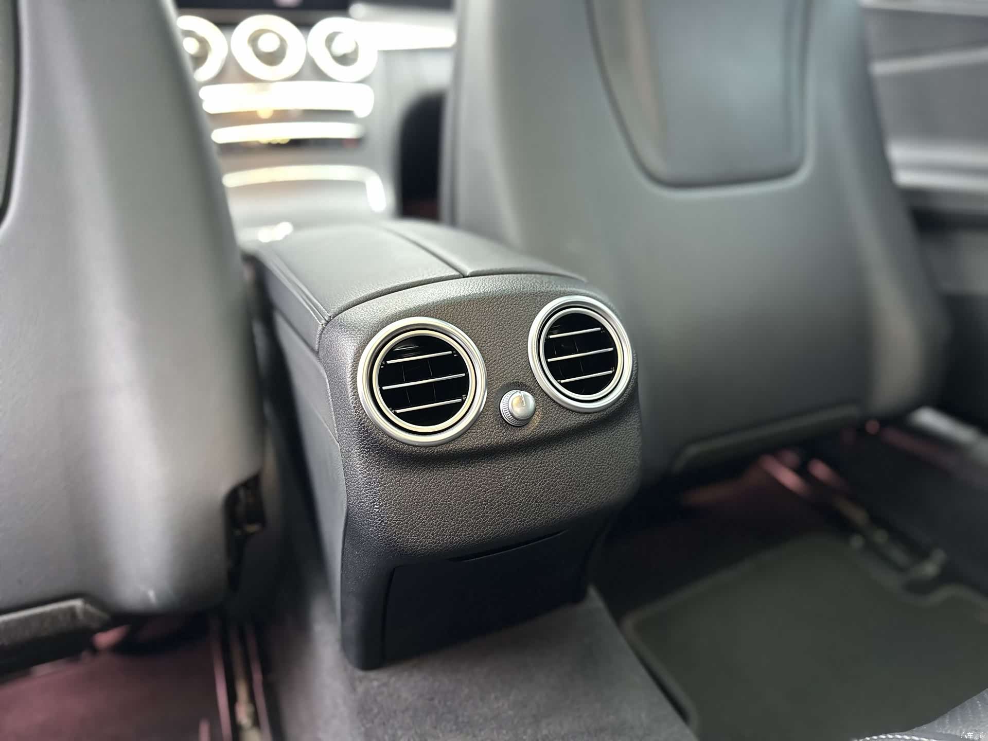 Mercedes-Benz C-Class, 2021 11