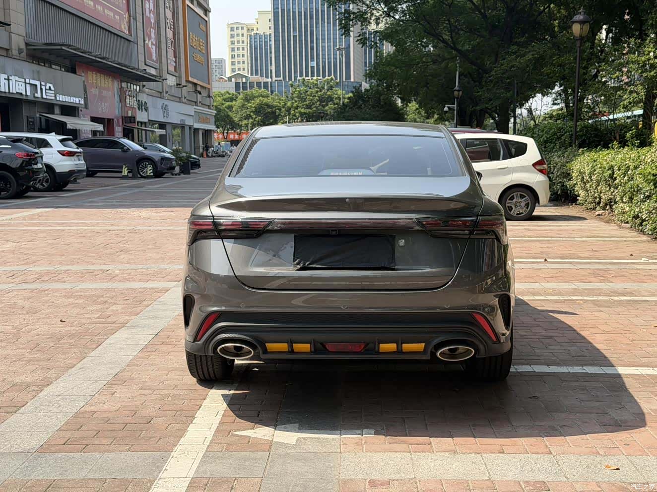 Geely Binray, 2025 7