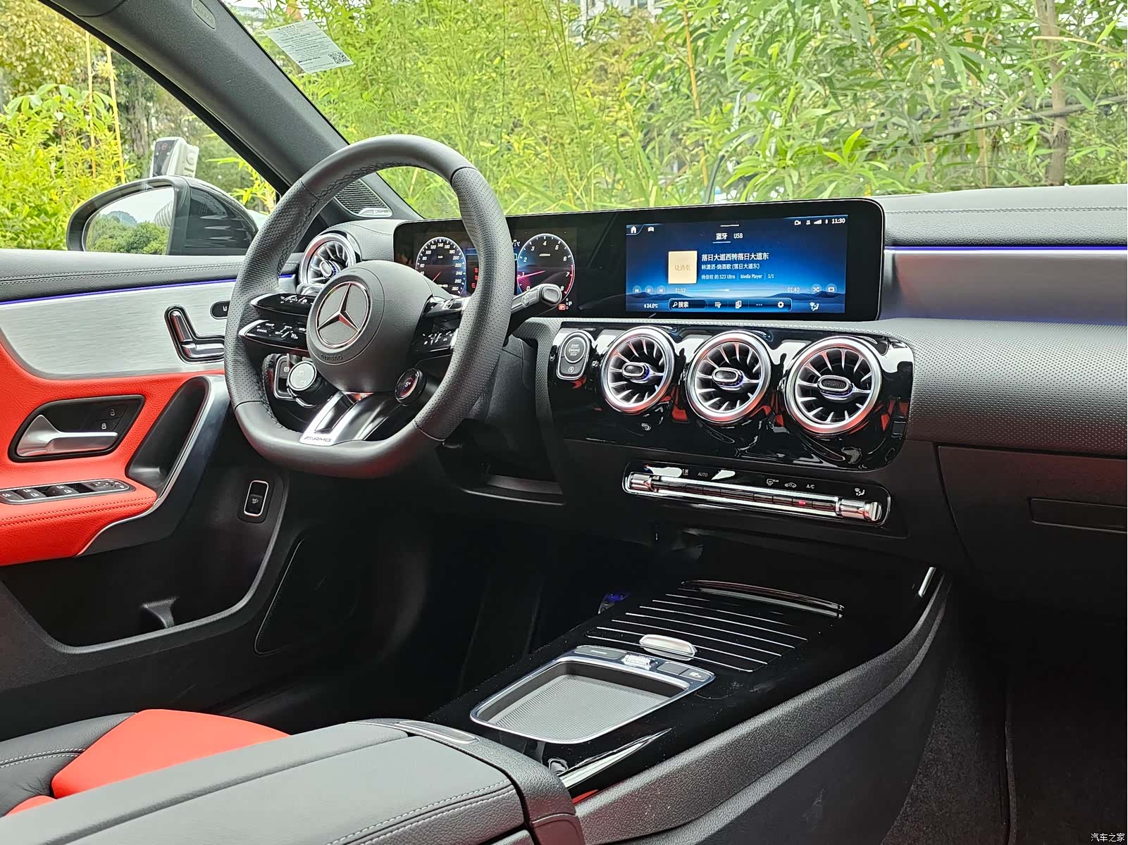 Mercedes-Benz A-Class, 2025 6