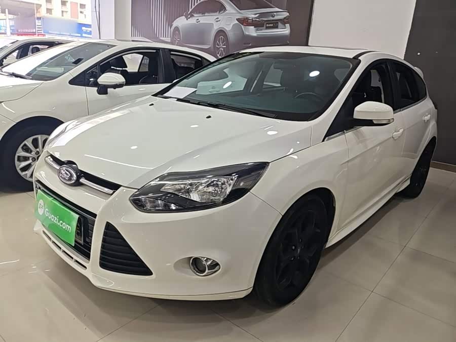 Ford Focus 2015, фото 1