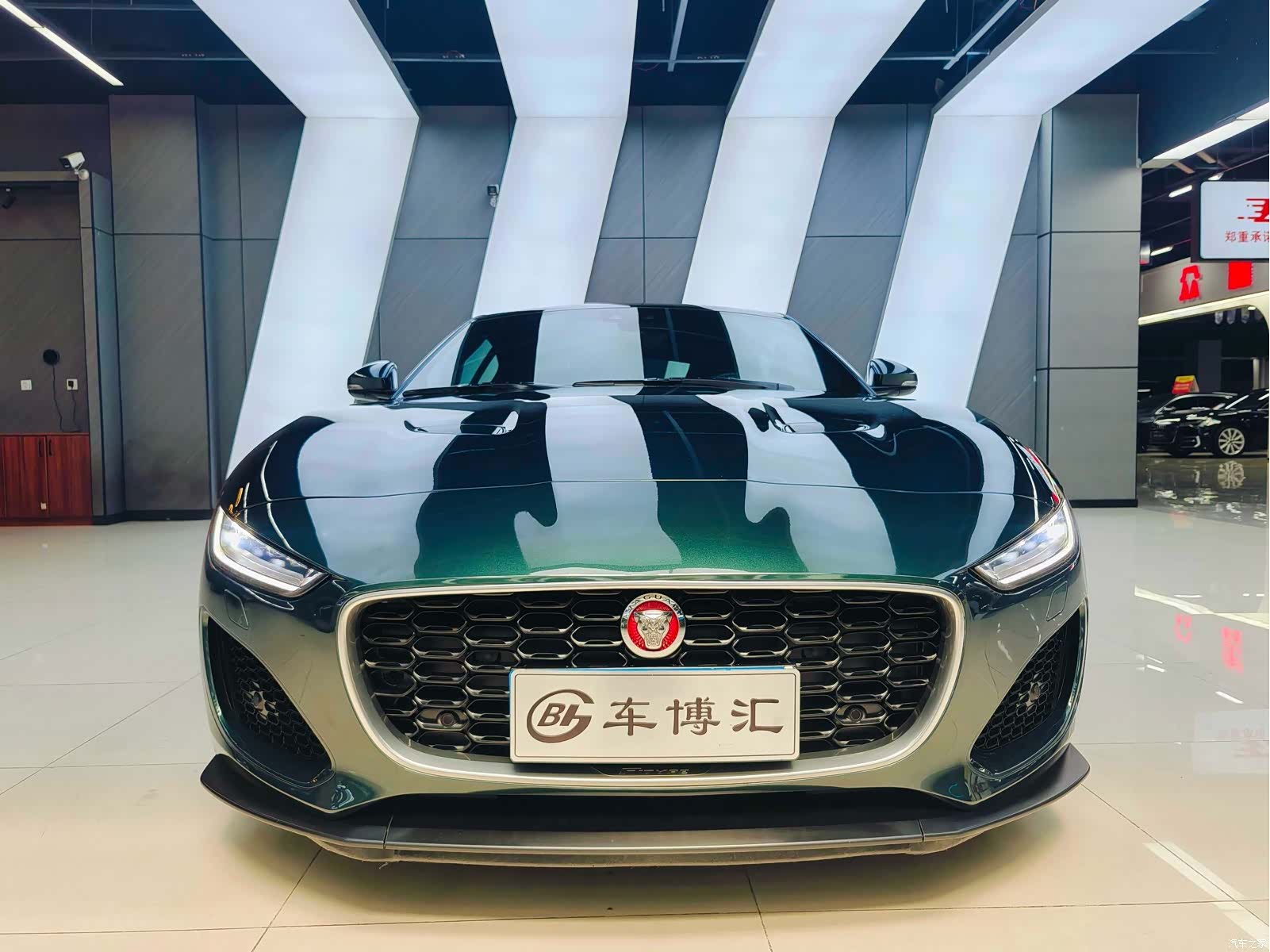 Jaguar F-TYPE, 2021 2