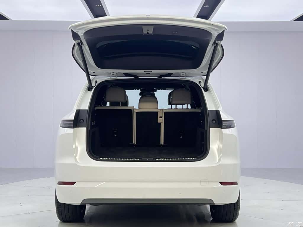 Li Auto L7, 2024 9