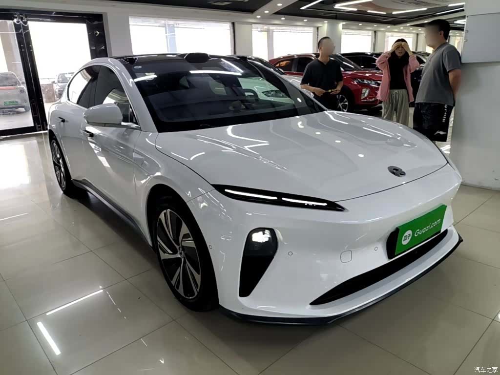 NIO ET5, 2024 4