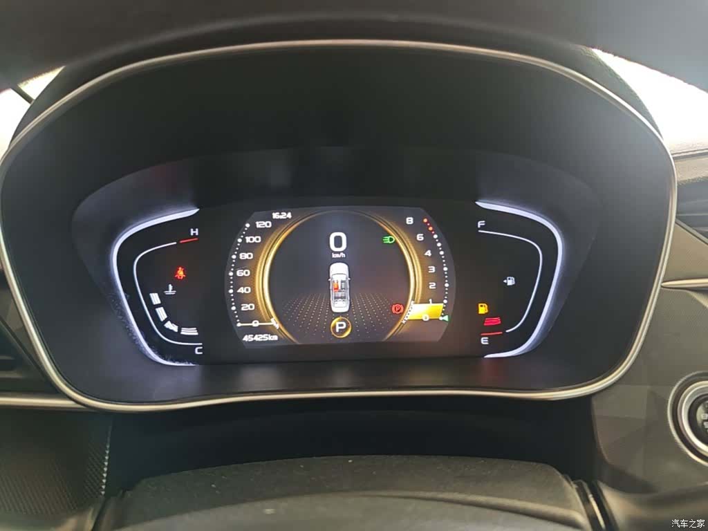 Geely Binray, 2022 12