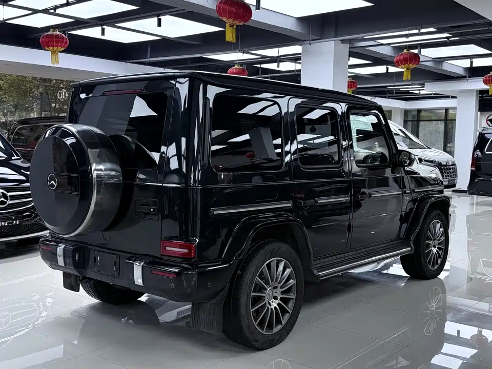 Mercedes-Benz G-class