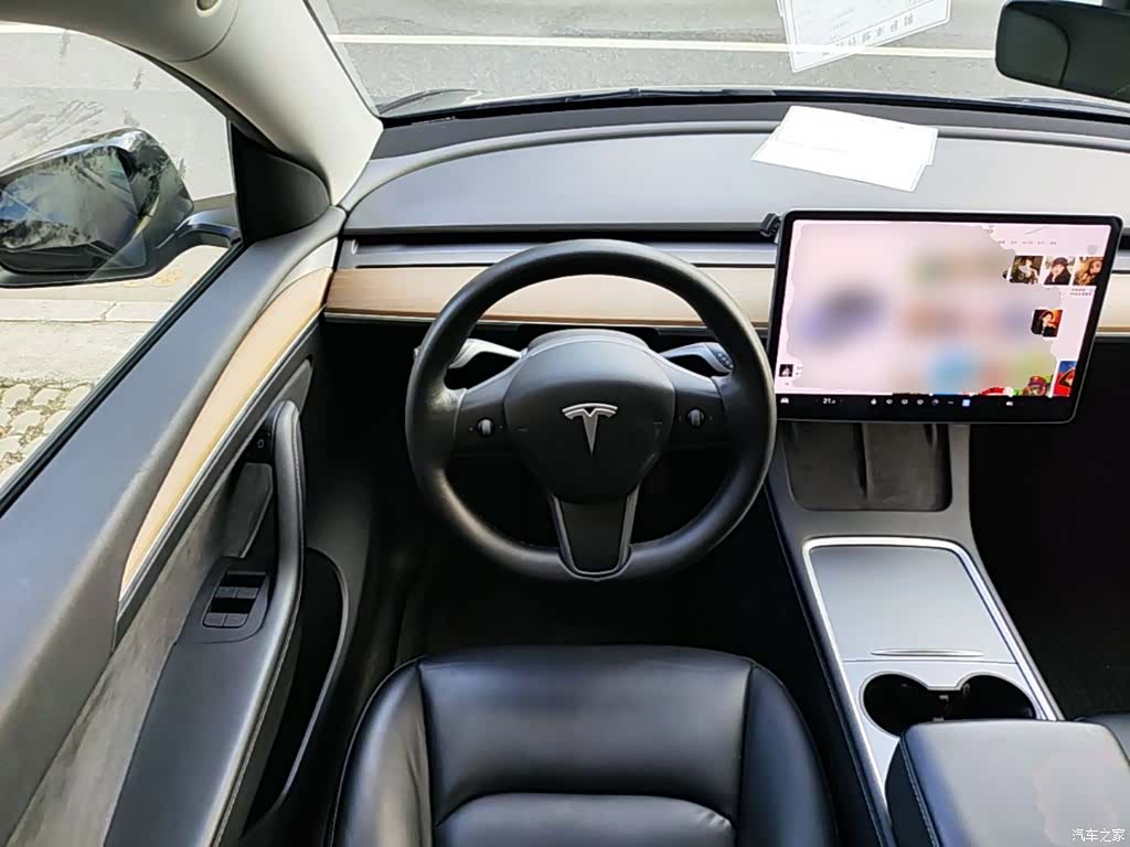 Tesla Model Y, 2021 7