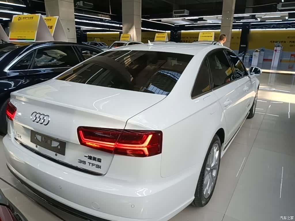 Audi A6L, 2018 все фото