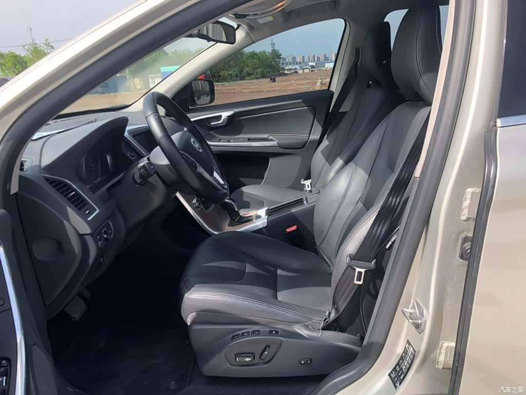 Volvo XC60, 2017 14