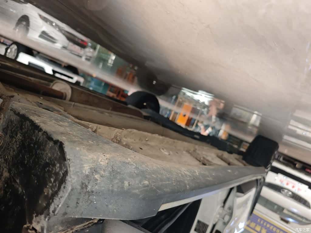 Roewe RX3, 2019 19