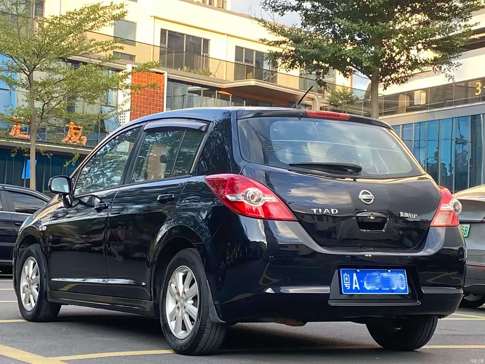 Nissan Tiida, 2010 4