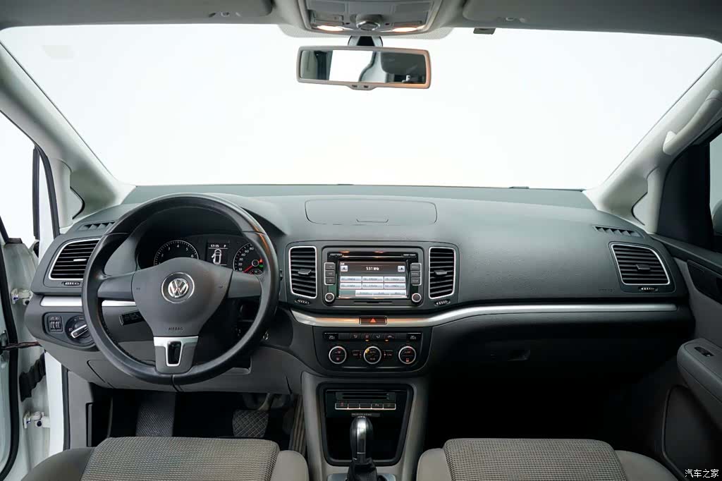 Volkswagen Xia, 2016 2
