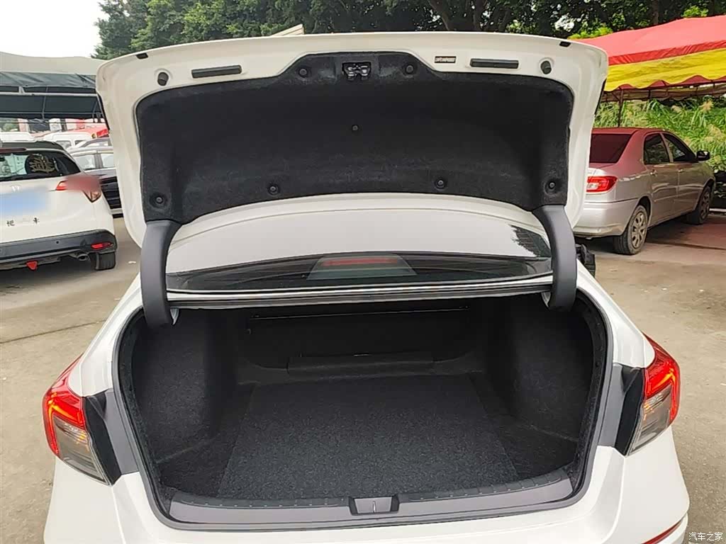 Honda Civic, 2023 19